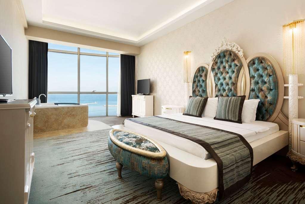 Отель Ramada By Wyndham Искендерун Номер фото